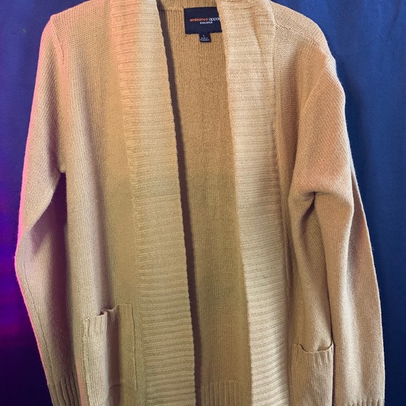 Sweater - Picture 2 of 2